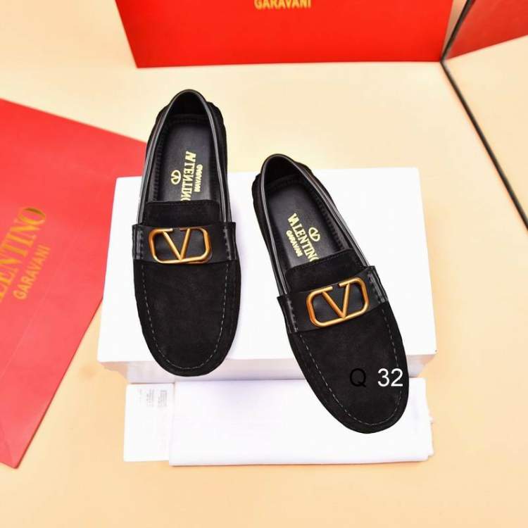 Picture of Valentino Shoes _SKUValentinosz38-45F050619925